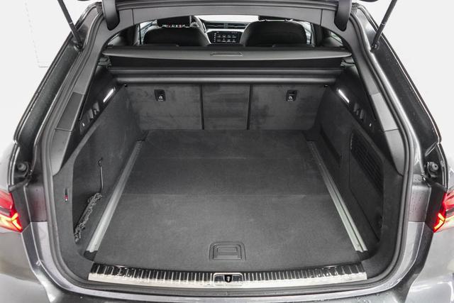 A6 Avant 40 TDI quattro s-tronic S-Line - -LAG. 