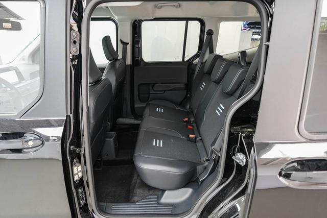 Ford Tourneo Courier 1,0 EcoBoost Automatik Act -LAG. 