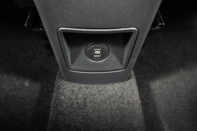 Ford Tourneo Courier 1,0 EcoBoost Automatik Act -LAG. 