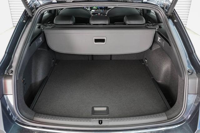 Cupra Leon Sportstourer ST 1,5 eTSI DSG Kombi - LAGER 