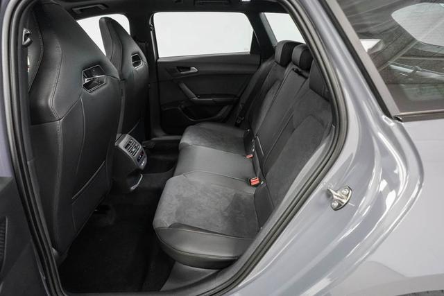 Leon Sportstourer ST 2,0 TSI DSG 4Drive VZ Kombi - LAGE -LAG. 