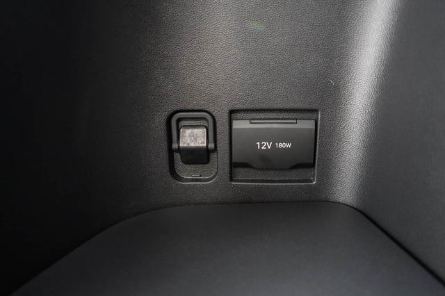 Hyundai TUCSON 1,6 T-GDI 2WD DCT MHEV Essential - -LAG. 