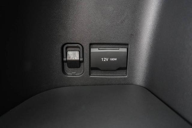 Hyundai TUCSON 1,6 T-GDI 2WD DCT MHEV Essential - -LAG. 