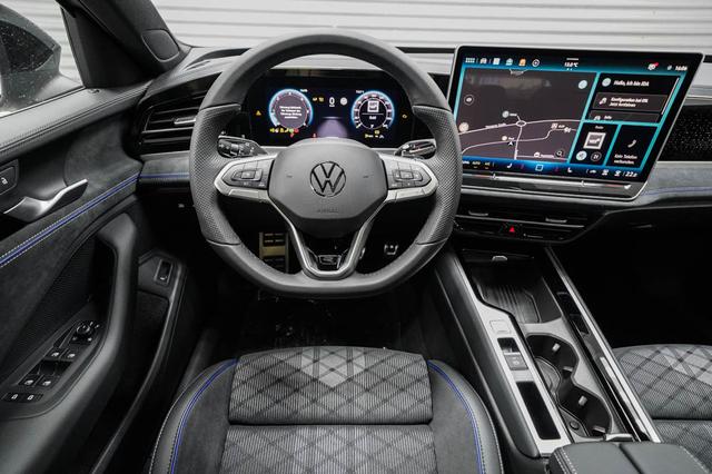 Passat Variant 2,0 TDI DSG 4Motion R-Line -LAG. 