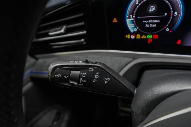 Passat Variant 2,0 TDI DSG 4Motion R-Line -LAG. 