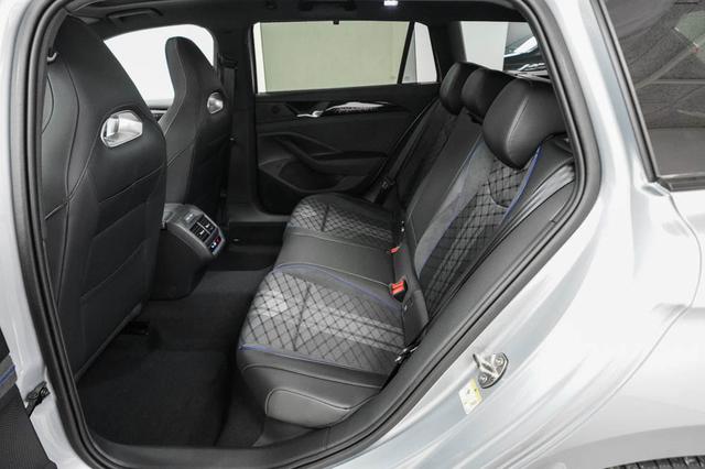 Passat Variant 2,0 TDI DSG 4Motion R-Line -LAG. 