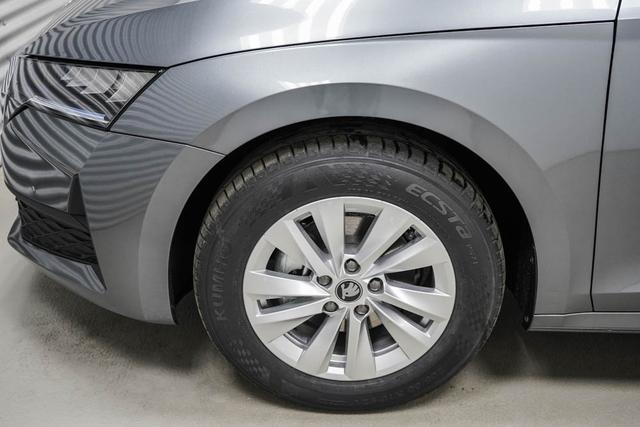 Skoda Octavia Combi Kombi 1,5 eTSI DSG Essence - LAGER -LAG. 
