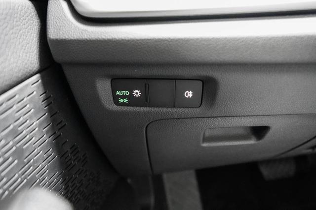 Skoda Octavia Combi Kombi 1,5 eTSI DSG Essence - LAGER -LAG. 