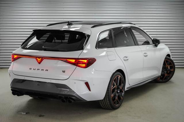 Cupra Leon Sportstourer ST 2,0 TSI DSG 4Drive VZ Extreme - LA -LAG. 