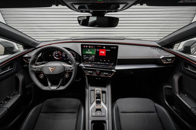 Cupra Leon Sportstourer ST 1,5 eTSI DSG Kombi - LAGER 