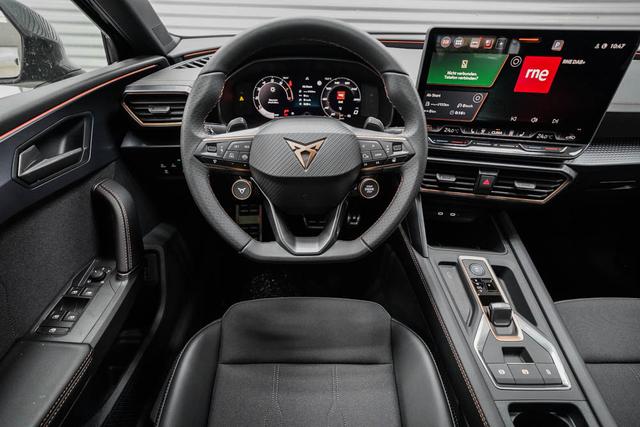 Cupra Leon Sportstourer ST 1,5 eTSI DSG Kombi - LAGER 