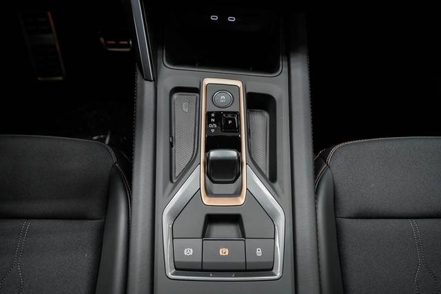 Cupra Leon Sportstourer ST 1,5 eTSI DSG Kombi - LAGER 