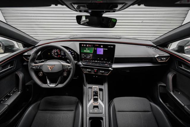 Cupra Leon Sportstourer ST 1,5 eTSI DSG Kombi - LAGER 