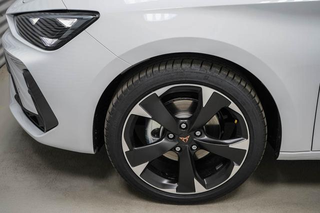Cupra Leon Sportstourer ST 1,5 eTSI DSG Kombi - LAGER 