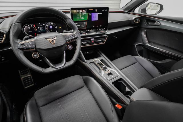 Cupra Leon Sportstourer ST 1,5 eTSI DSG Kombi - LAGER 