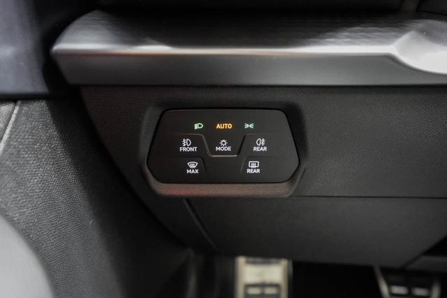 Cupra Leon Sportstourer ST 1,5 eTSI DSG Kombi - LAGER 