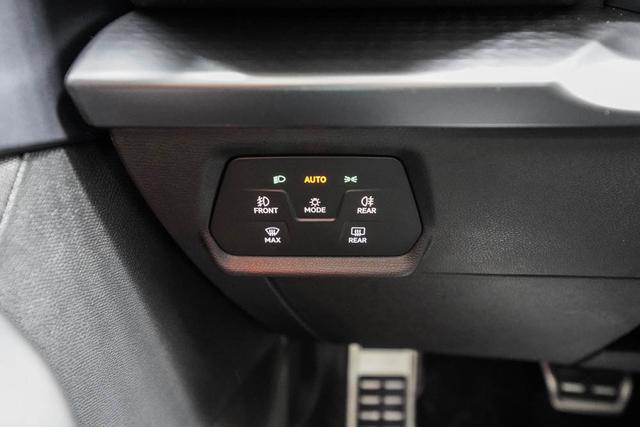 Cupra Leon Sportstourer ST 1,5 eTSI DSG Kombi - LAGER 