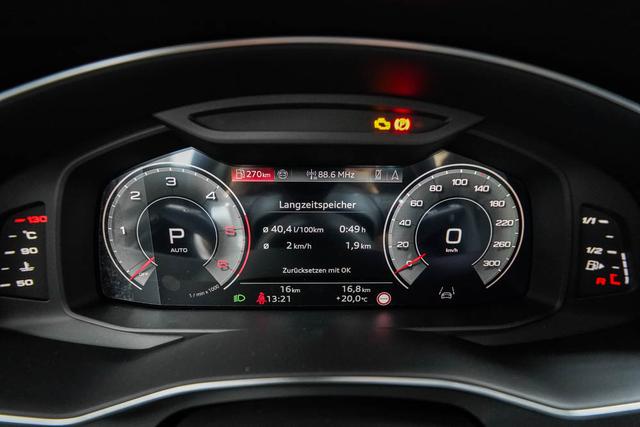 Audi A6 Avant 40 TDI quattro s-tronic S-Line - -LAG. 