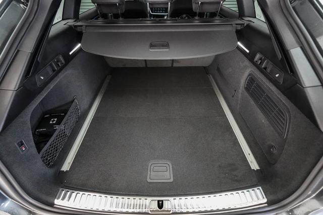 Audi A6 Avant 40 TDI quattro s-tronic S-Line - -LAG. 