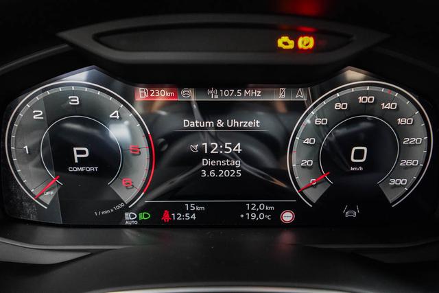 Audi A6 Avant 40 TDI quattro s-tronic S-Line - -LAG. 