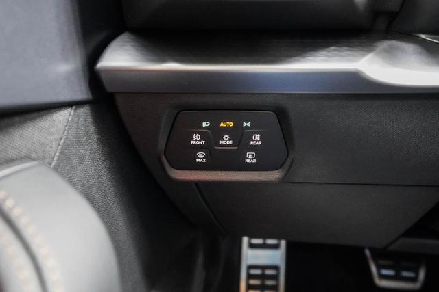 Cupra Leon Sportstourer ST 1,5 eTSI DSG Kombi - LAGER 