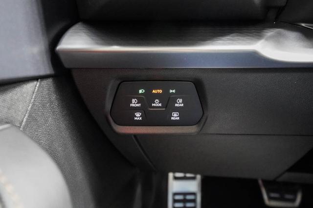 Cupra Leon Sportstourer ST 1,5 eTSI DSG Kombi - LAGER 