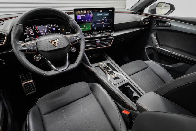 Cupra Leon Sportstourer ST 1,5 eTSI DSG Kombi - LAGER 