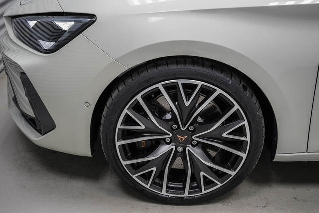 Cupra Leon Sportstourer ST 2,0 TSI DSG 4Drive VZ Kombi - LAGE -LAG. 