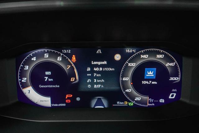 Cupra Leon Sportstourer ST 2,0 TSI DSG 4Drive VZ Kombi - LAGE -LAG. 