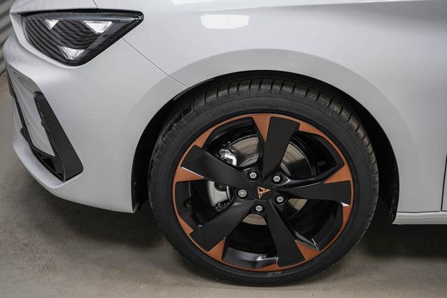 Cupra Leon Sportstourer ST 1,5 eTSI DSG Kombi - LAGER 