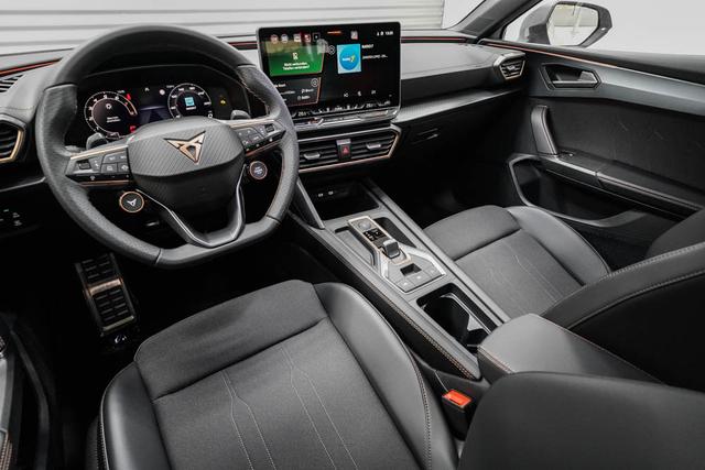 Cupra Leon Sportstourer ST 1,5 eTSI DSG Kombi - LAGER 