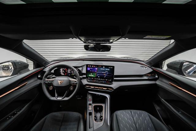 Cupra Terramar 2,0 TSI DSG 4Drive VZ - LAGER 