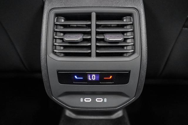 Cupra Leon Sportstourer ST 2,0 TSI DSG 4Drive VZ Kombi - LAGE -LAG. 