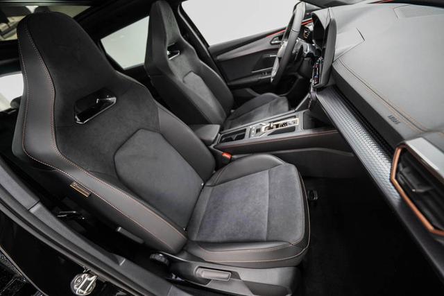 Cupra Leon Sportstourer ST 2,0 TSI DSG 4Drive VZ Kombi - LAGE -LAG. 