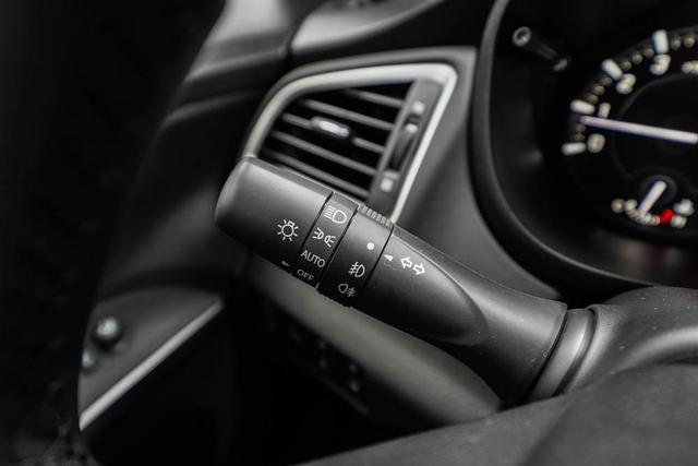 Suzuki S-Cross 1,4 2WD MT Mild-Hybrid GL+ - LAGER -LAG. 