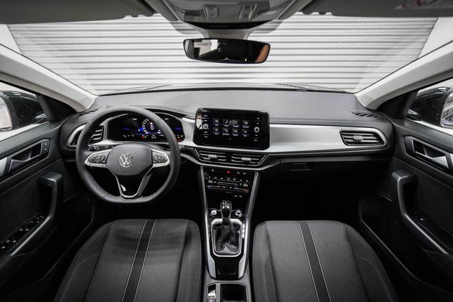 Volkswagen T-Roc 1,5 TSI DSG Life Plus - LAGER 