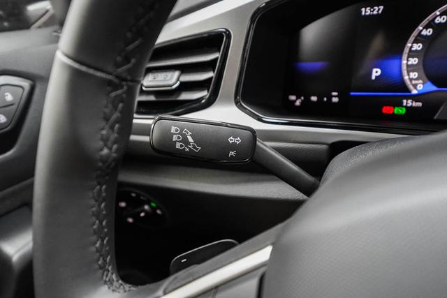 Volkswagen T-Roc 1,5 TSI DSG Life Plus - LAGER 