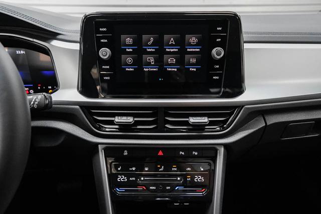 Volkswagen T-Roc 1,5 TSI DSG Life Plus - LAGER 
