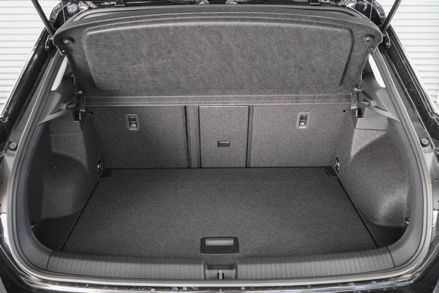 Volkswagen T-Roc 1,5 TSI DSG Life Plus - LAGER 
