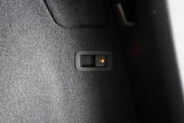 Cupra Ateca 2,0 TSI DSG 4Drive VZ - LAGER 