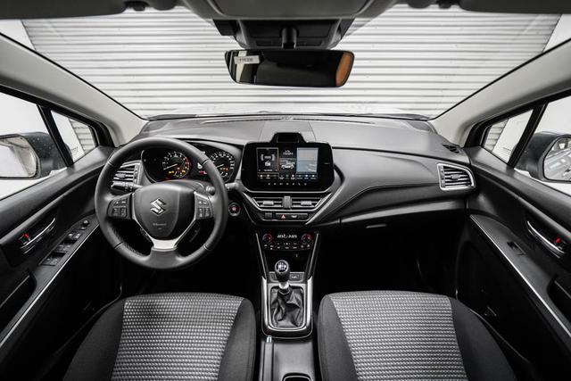 Suzuki S-Cross 1,4 2WD MT Mild-Hybrid GL+ - LAGER -LAG. 