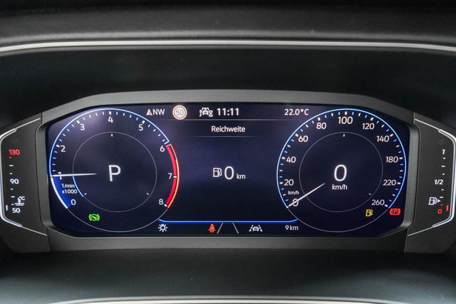Volkswagen T-Cross 1,5 TSI DSG R-Line - LAGER 