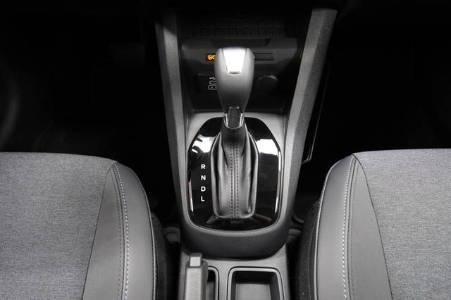 Ford Tourneo Courier 1,0 EcoBoost A7 Active - L -LAG. 