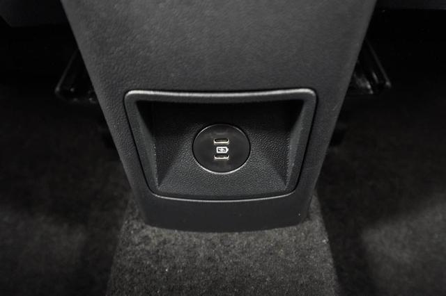 Ford Tourneo Courier 1,0 EcoBoost A7 Active - L -LAG. 