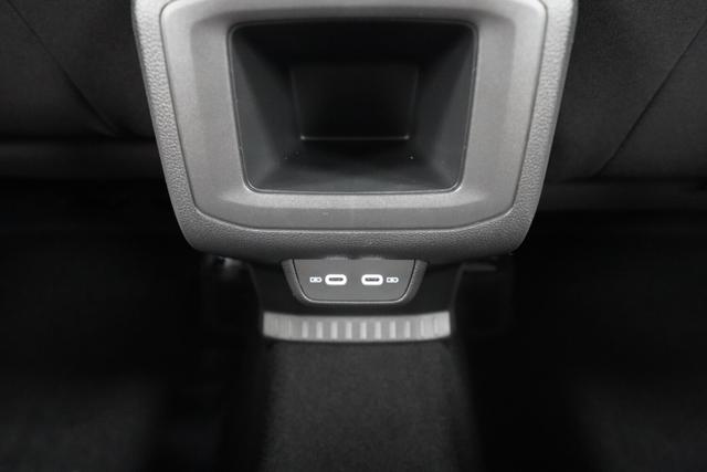 Volkswagen T-Cross 1,5 TSI DSG R-Line - LAGER 