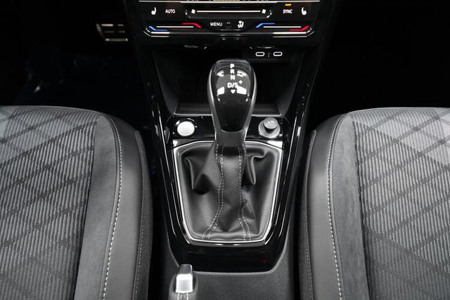 Volkswagen T-Cross 1,5 TSI DSG R-Line - LAGER 