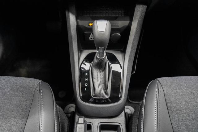 Ford Tourneo Courier 1,0 EcoBoost A7 Active - L -LAG. 