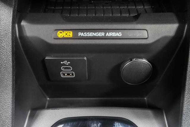 Ford Tourneo Courier 1,0 EcoBoost A7 Active - L -LAG. 