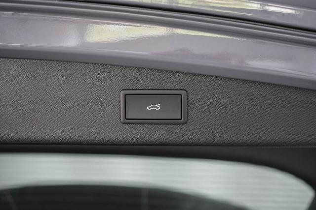 Leon Sportstourer ST 1,5 eTSI DSG Cupra - LAGER 