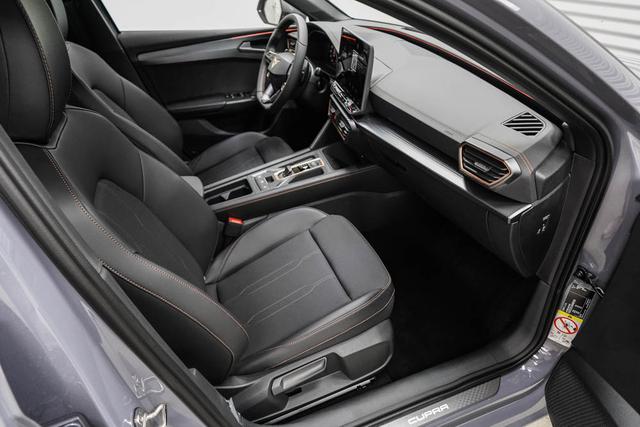 Leon Sportstourer ST 1,5 eTSI DSG Cupra - LAGER 